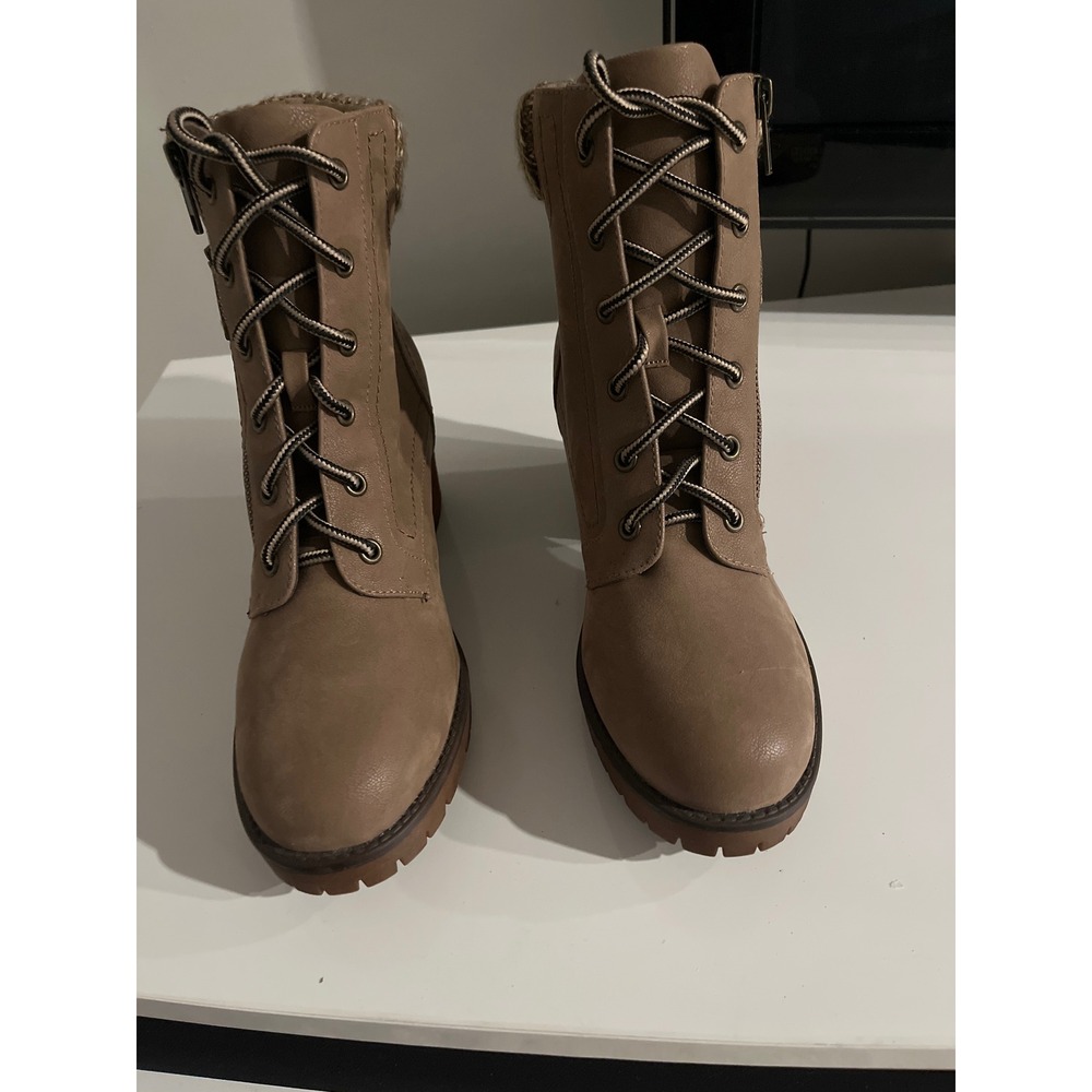 MIA Tan Knit Collar Lace Up Combat Ankle Boots Side Zip Buckle Lug Sole Sz 9